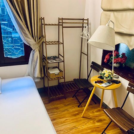 Huong'S Family Homestay Hanoi Esterno foto